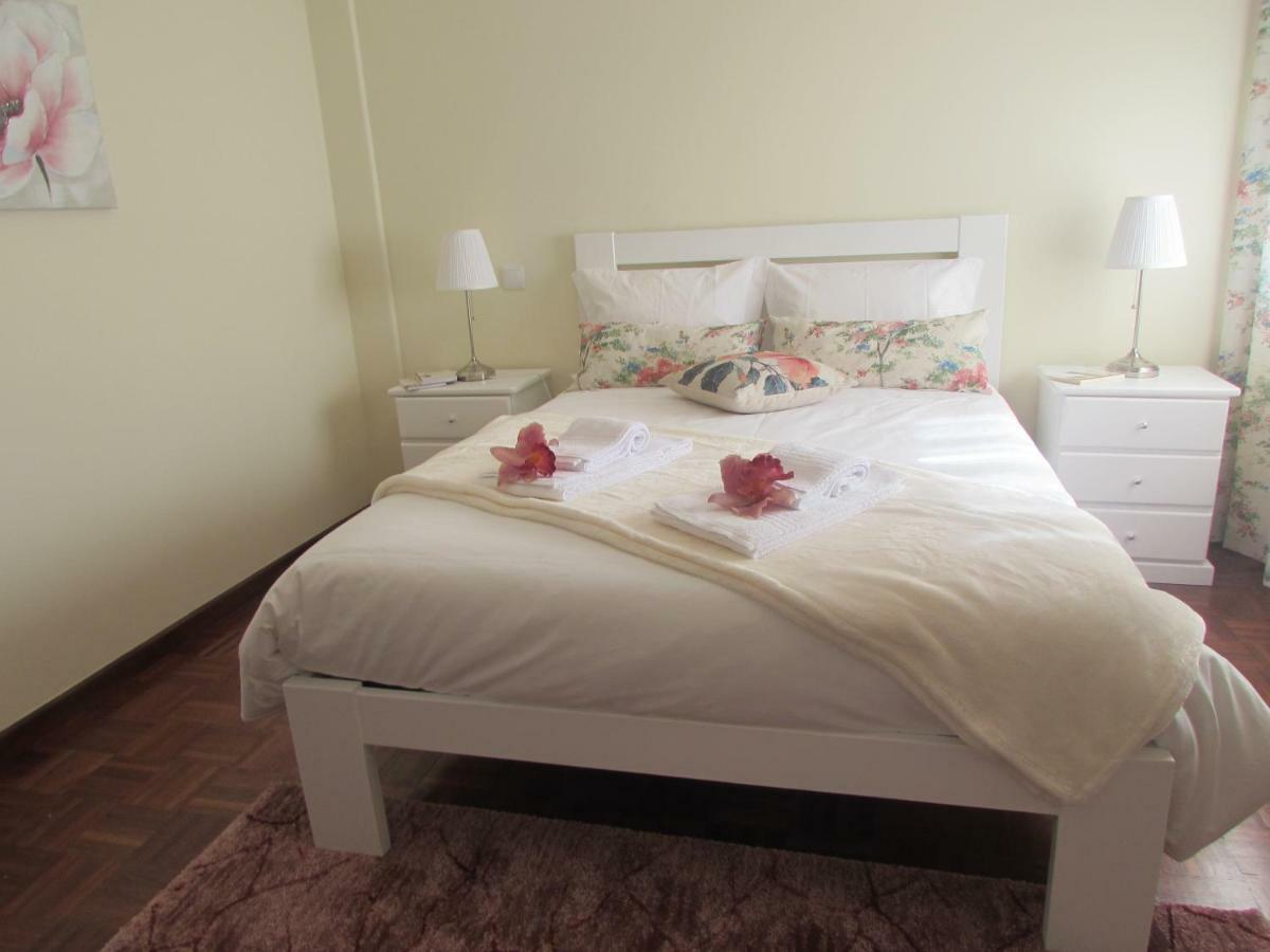 Apartment Bay House With Pool 1 Minute From The *