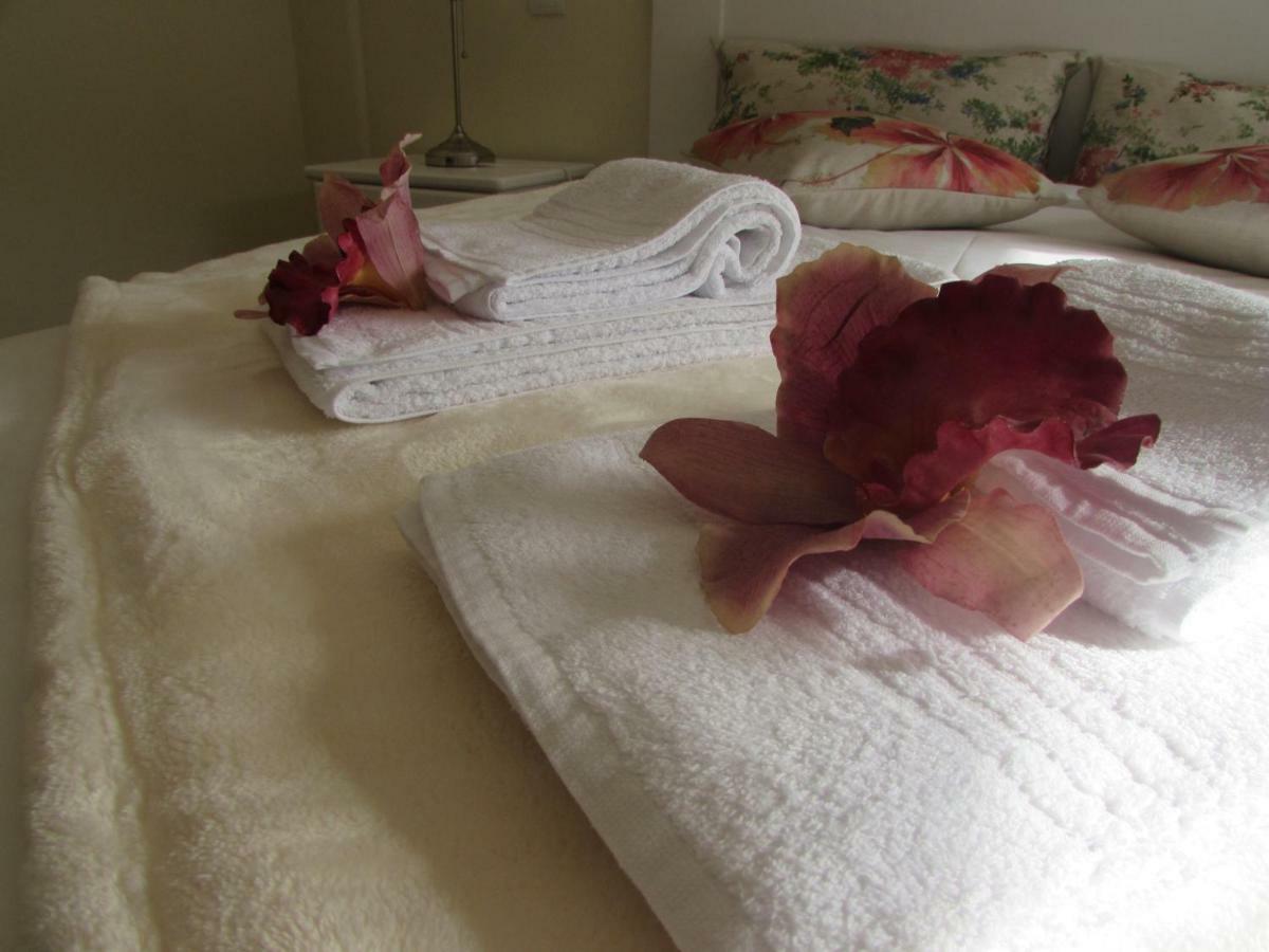 Bay House With Pool 1 Minute From The * Sao Martinho do Porto